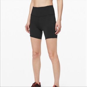 Like new Lululemon Fast and Free Short 6” Black